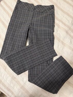 S.C. & Co. Gray Plaid Pull-On Pants Size 4